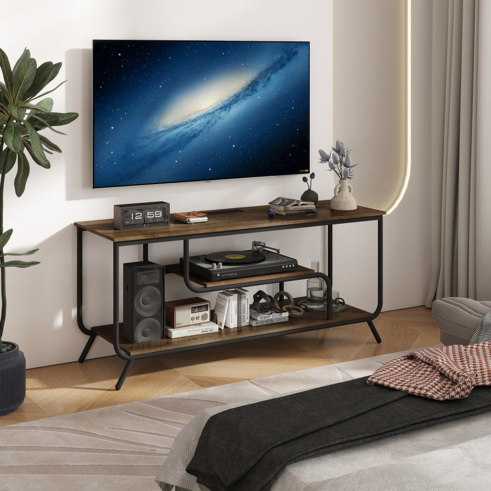 There are installation videos and scene videos.